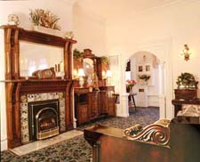 Click here for a larger view of our upstairs Foyer!
