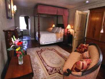 Queen Anne Suite