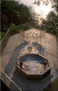 Spacious Hot Tub