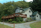 Bay City, Oregon (OR) Bed & Breakfast: Located 8 miles north of Tilamook near Garibaldi on the Miami River, an ideal location for family reunions, small group meetings, seminars, and receptions (catering arranged). Go fly fishing on our property, crabbing, clamming or we'll book you on a charter boat. Hike our river and forest trails. The beach is moments away.
