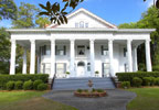 North Augusta, South Carolina (SC) Bed & Breakfast: The 22 rooms all have private baths, some with Jacuzzis, all rooms have remote control TVs, direct dial telephones and every guest room is decorated in a different fabric, but all rooms are large, some with private verandas. A home-made full breakfast is served in the dining room and complimentary hors d'oeuvres are served every evening during the cocktail hour.