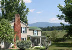 Piney Hill Bed & Breakfast is a charming 1700's farmhouse located in the heart of the Shenandoah Valley.